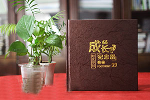 制作紀(jì)念冊 記載美好往事 大概的紀(jì)念冊制作流程是怎樣的？